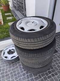 Jantes ferro com tampões, parafusos e pneus 195/65R15, Mercedes W203