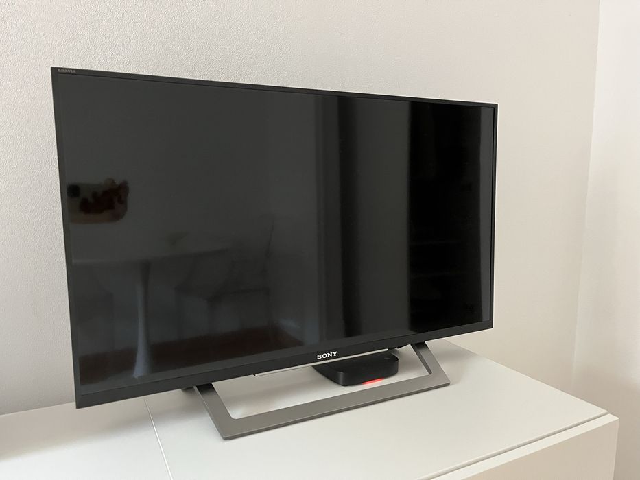 Tekevisor SONY com youtube , completamete nova , midelo nad fotos