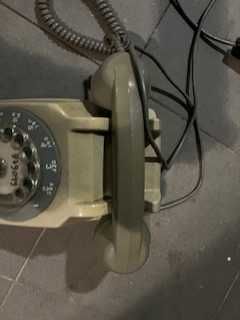 Telefone antigo de discar cinzento, optimo neg~ócio