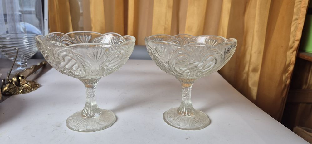 Ząbkowice dwie piękne cukiernice zawijasy komplet (40