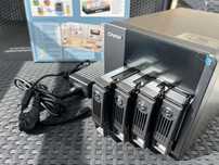 Serwer QNAP NAS TS-410 RAID-10 dodatkowy zasilacz stan igła