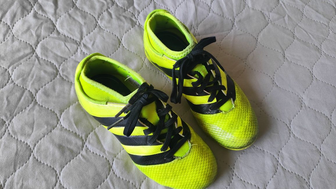 Korki adidas 31,5 buty piłkarskie