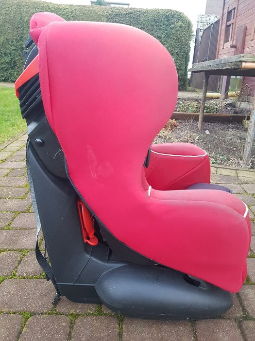 Fotelik samochodowy ISEOS NEO. BRAK ISOFIX