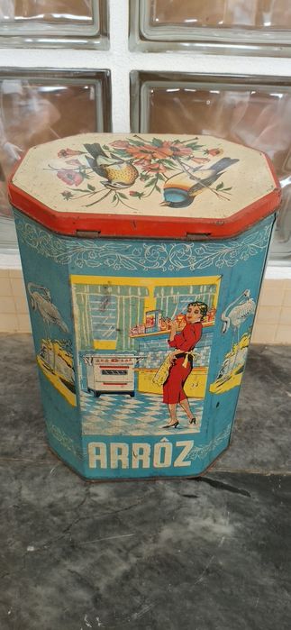 Par de lata , bom estado