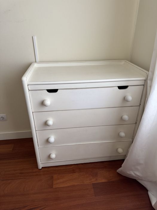 Comoda quarto com muda fraldas embutido