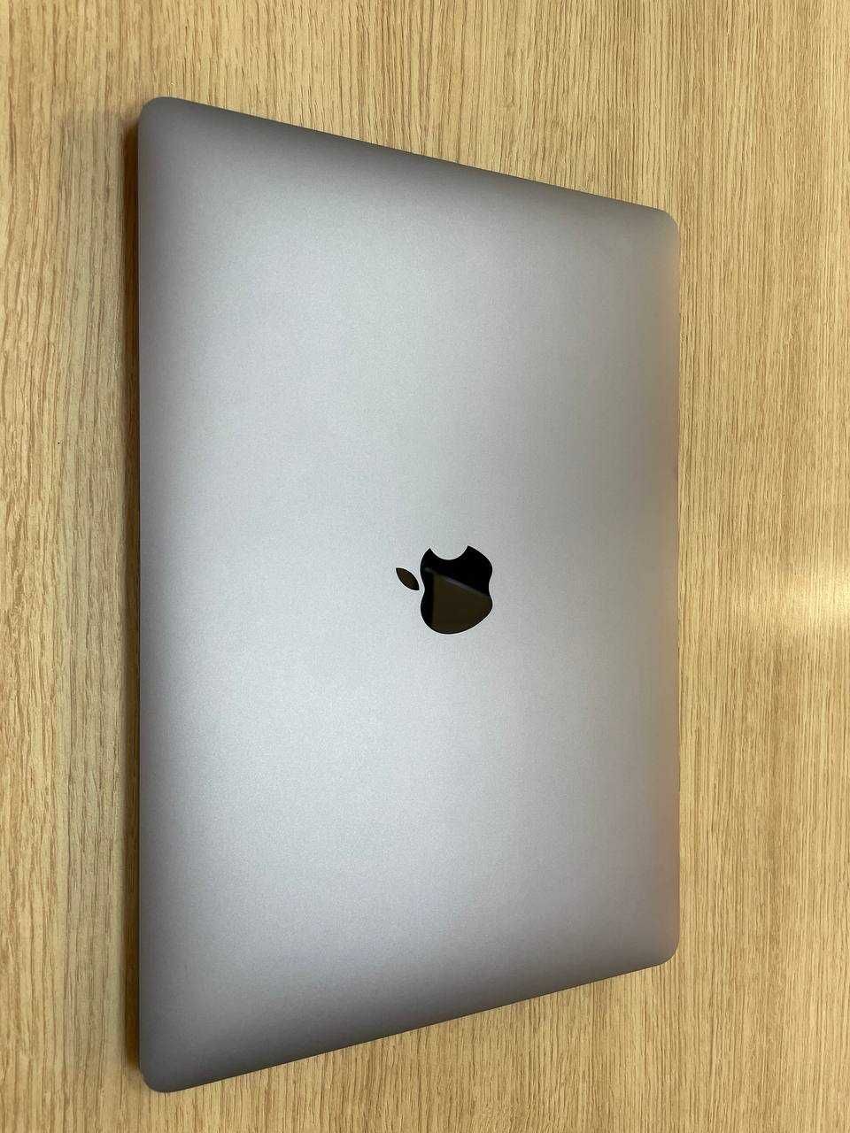 MacBook Air 13 2020  i5/16Gb/512Gb SSD