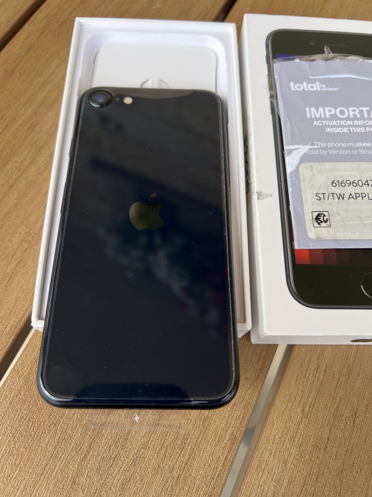 Iphone SE 3gen Z bokada simlok.