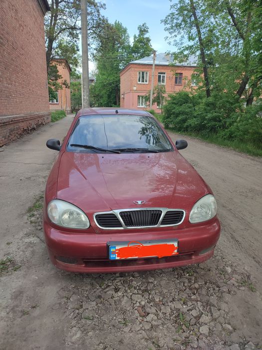 Продам машину Ланос