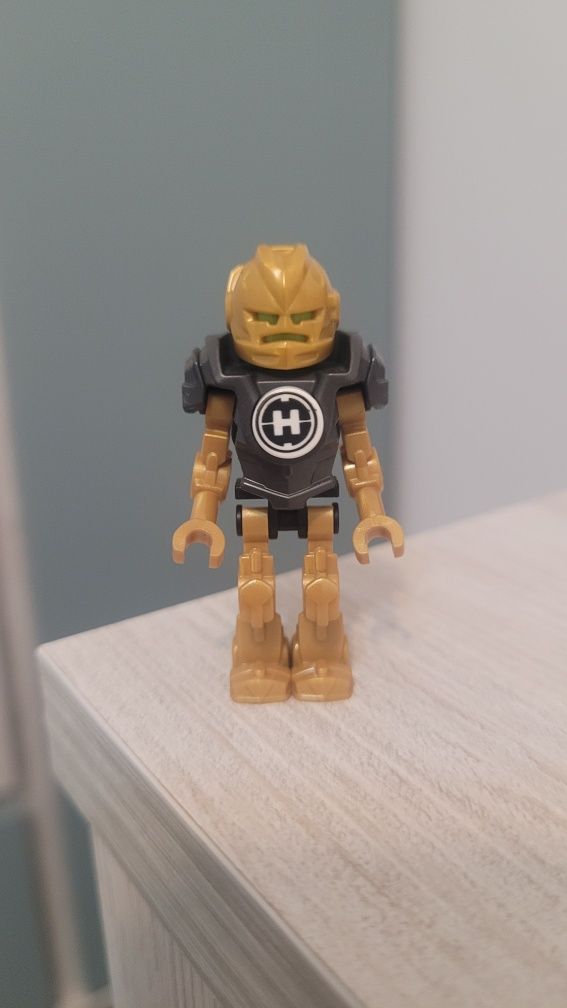 Hero Factory Mini - Rocka - Pearl Dark Gray Armor (hf004)