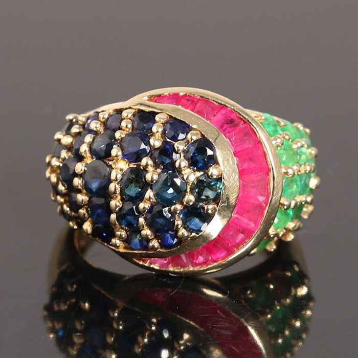 Złoty pierścionek z szafirami, rubinami i szmaragdami nietypowy 9K