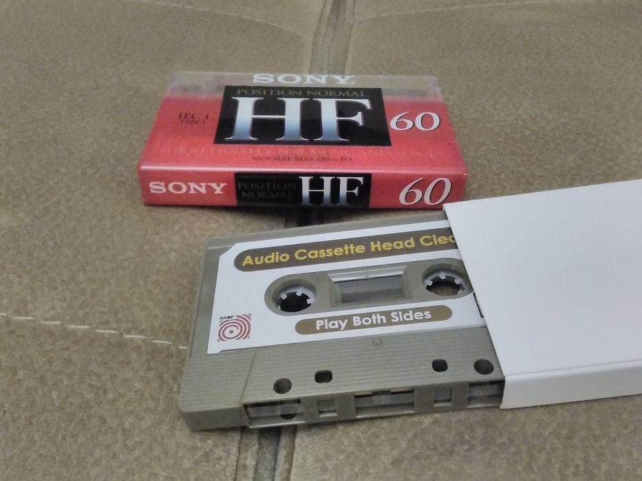 Gravador / leitor cassetes  Último Preço p/ desocupar