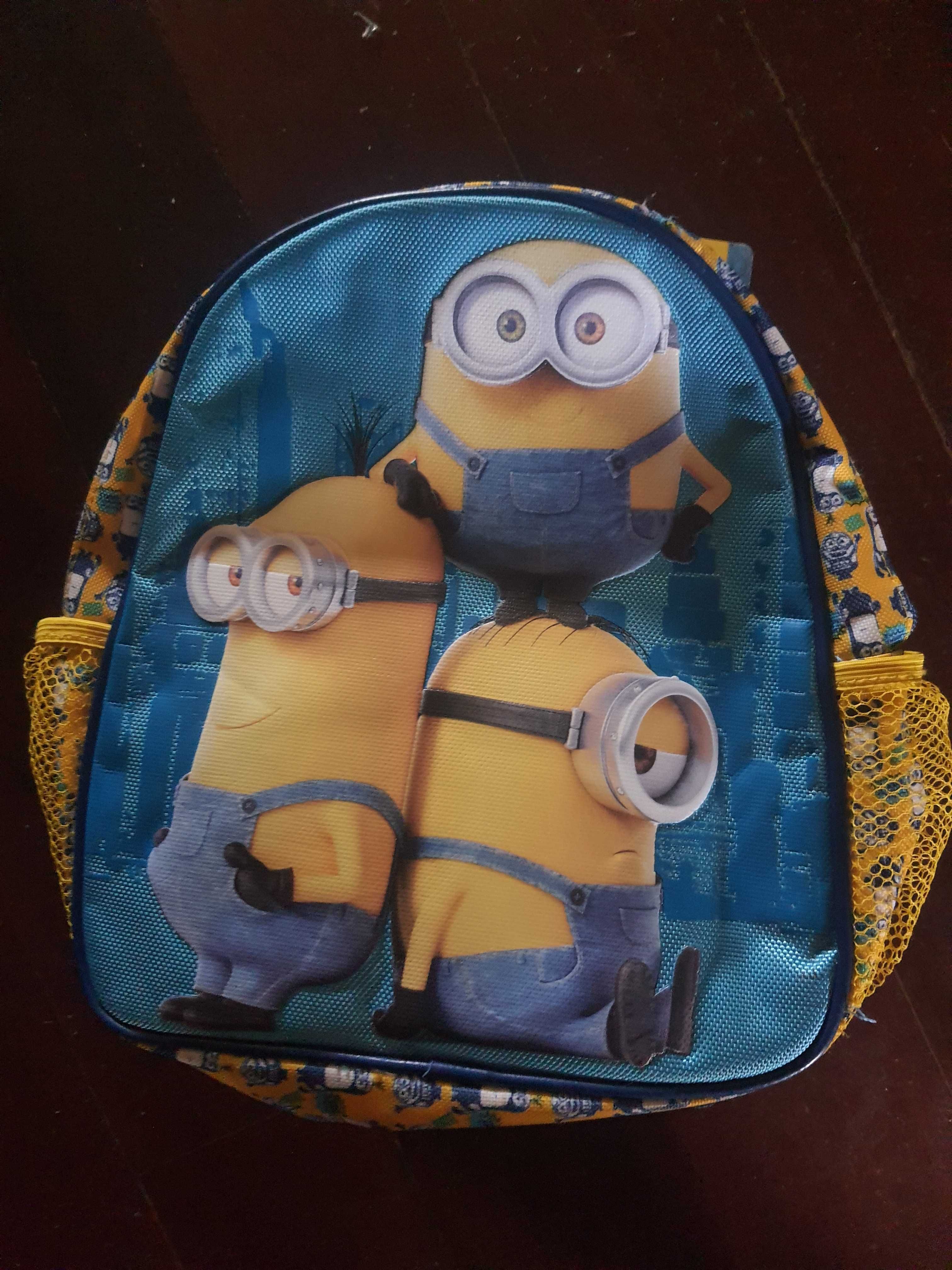 Mochila dos mínimos minions barata