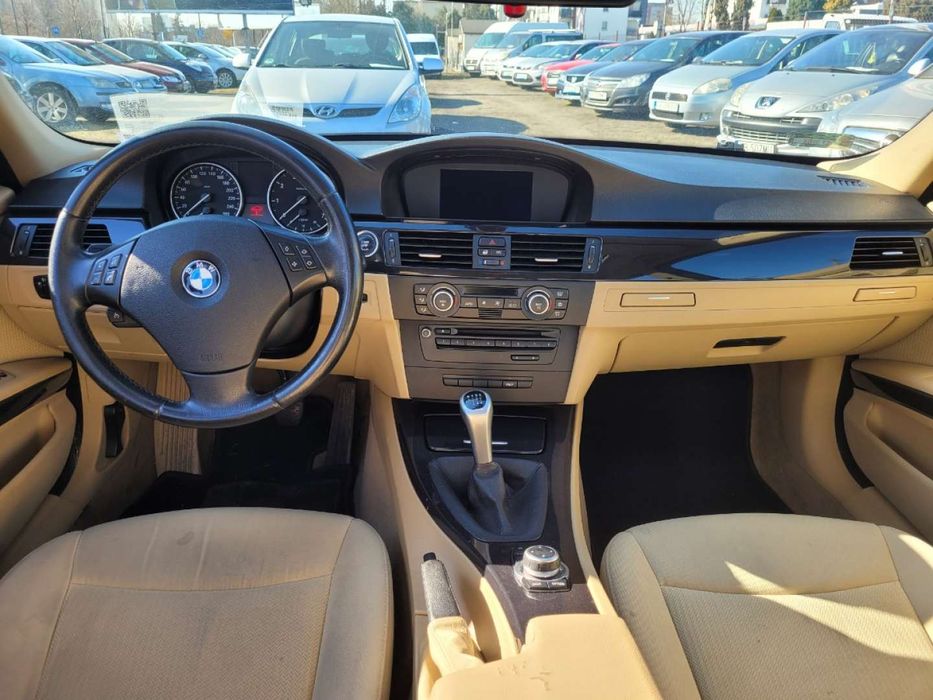BMW E90 318i 143KM 2009r * klima * alu * SERWISOWANA * jasne wnętrze