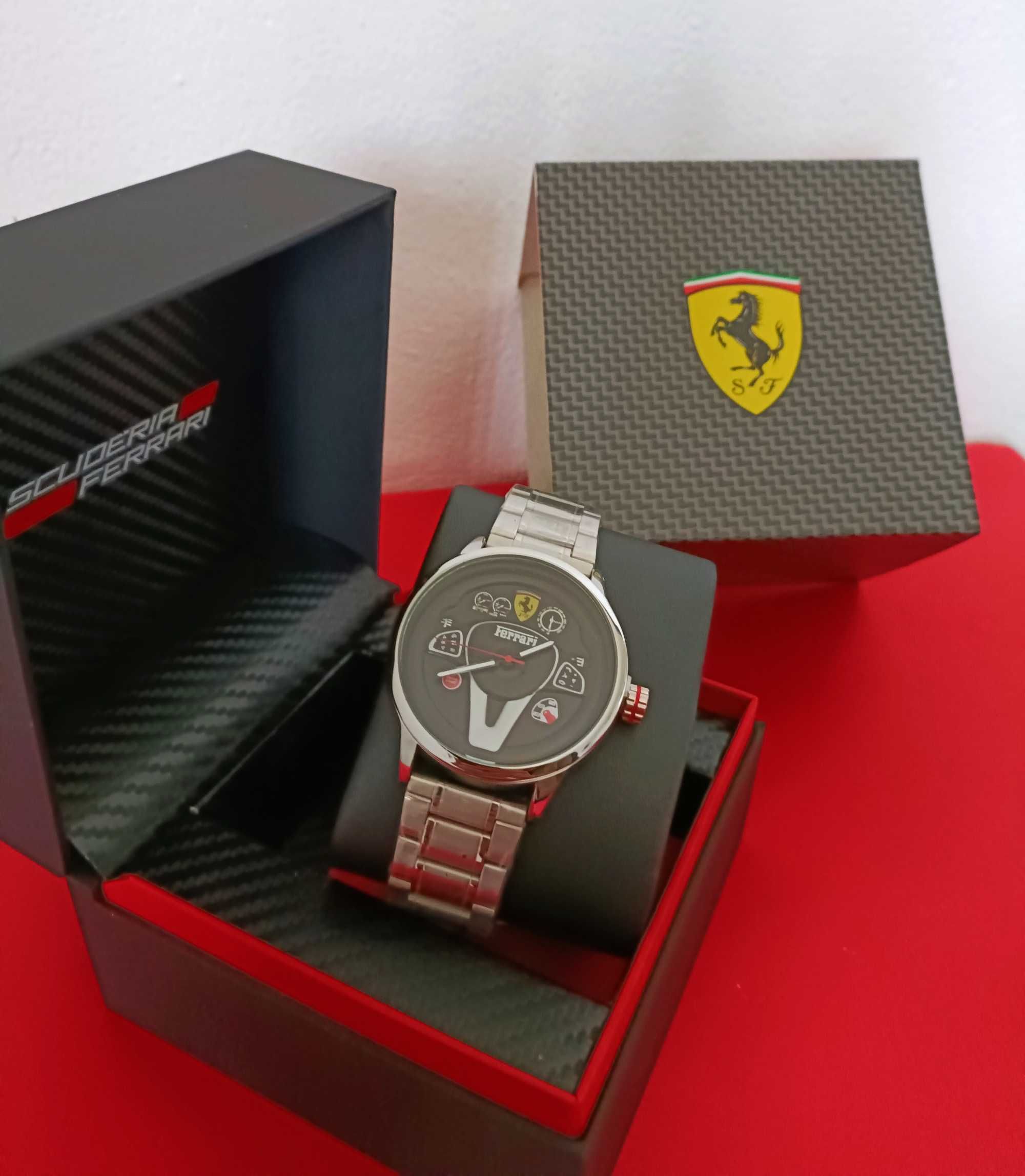 Relógio Ferrari NOVO
