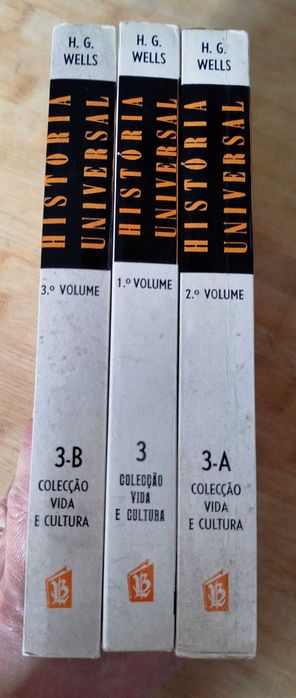 História Universal de H. G. Wells (I, II e III Volume)