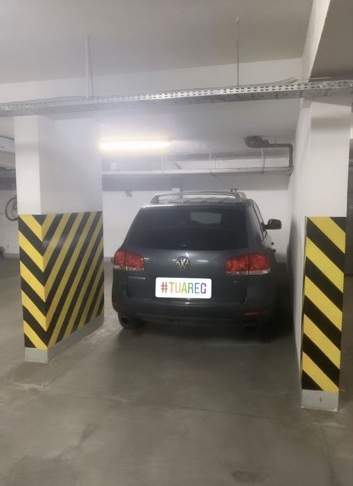 Wynajmę miejsce postojowe ul. Stróżyńskiego 15E w Poznaniu