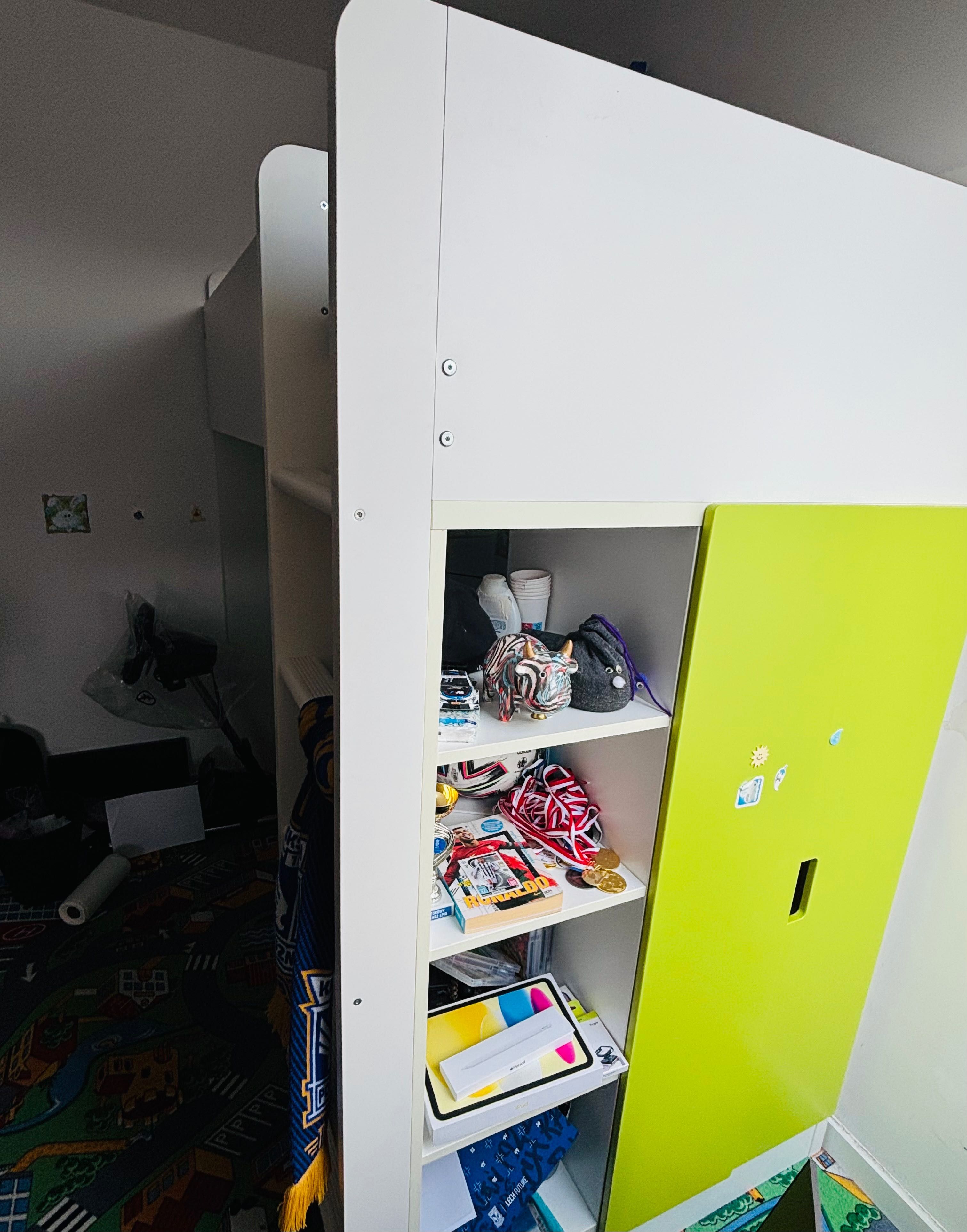 IKEA SMASTAD Łóżko na antresoli biały/kol. z biurkiem,szuflady i szafa