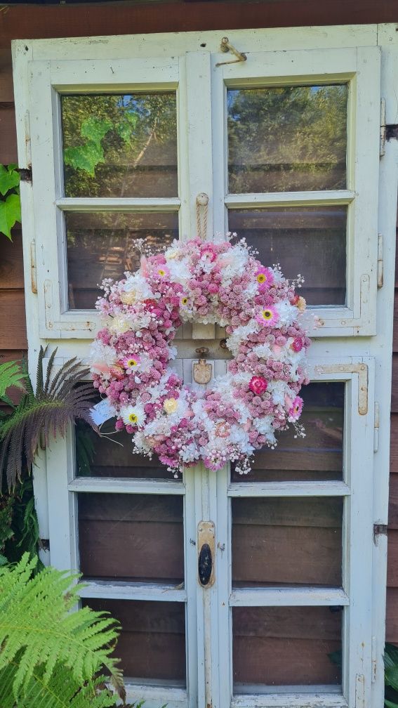 Wianek z suszonych kwiatów Pink Princessa 40cm
