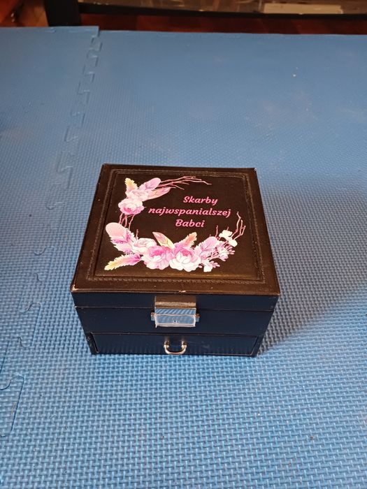Szkatułka na biżuterie dla Babci