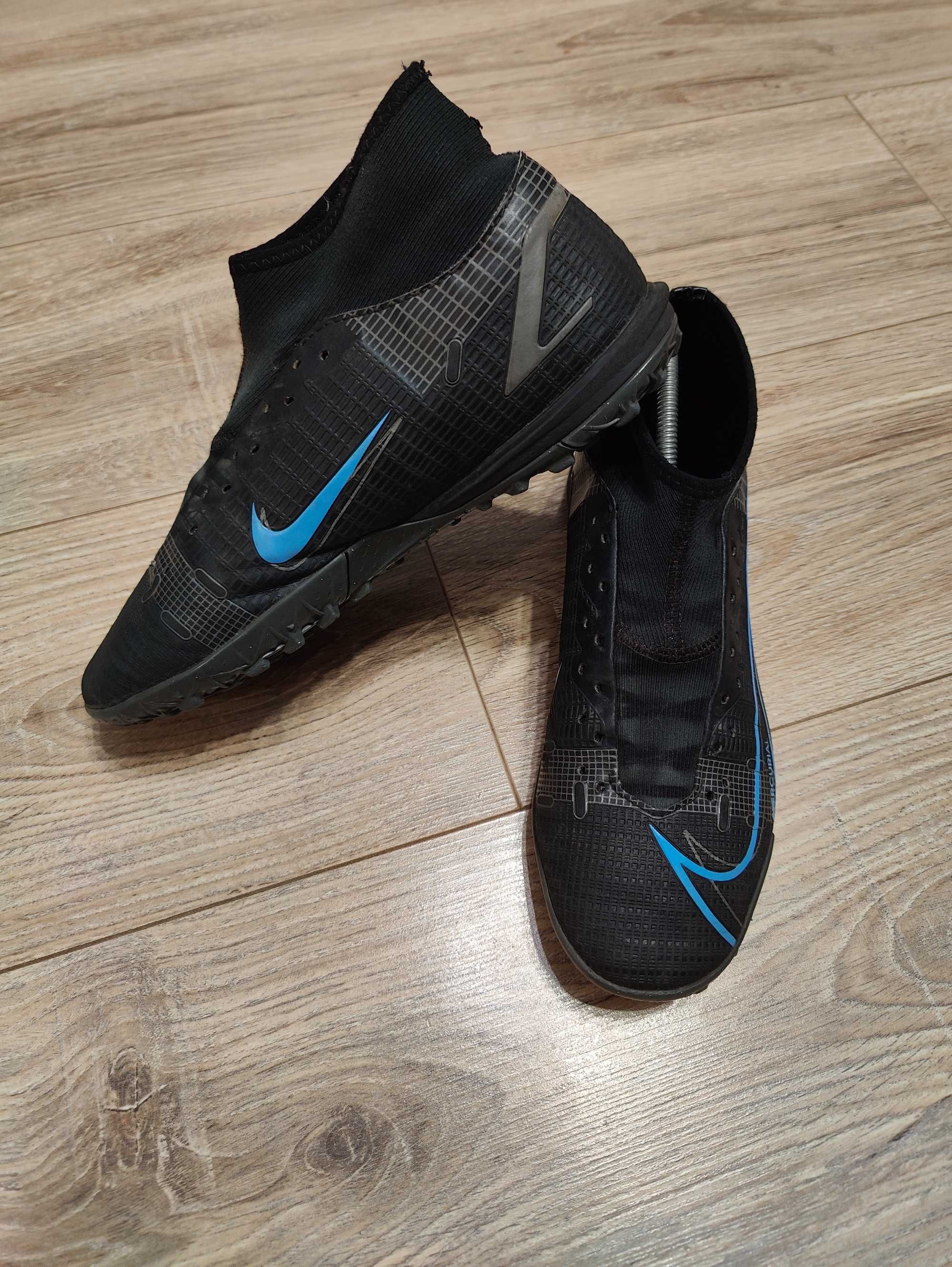 Продам сороконіжки Nike mercurial