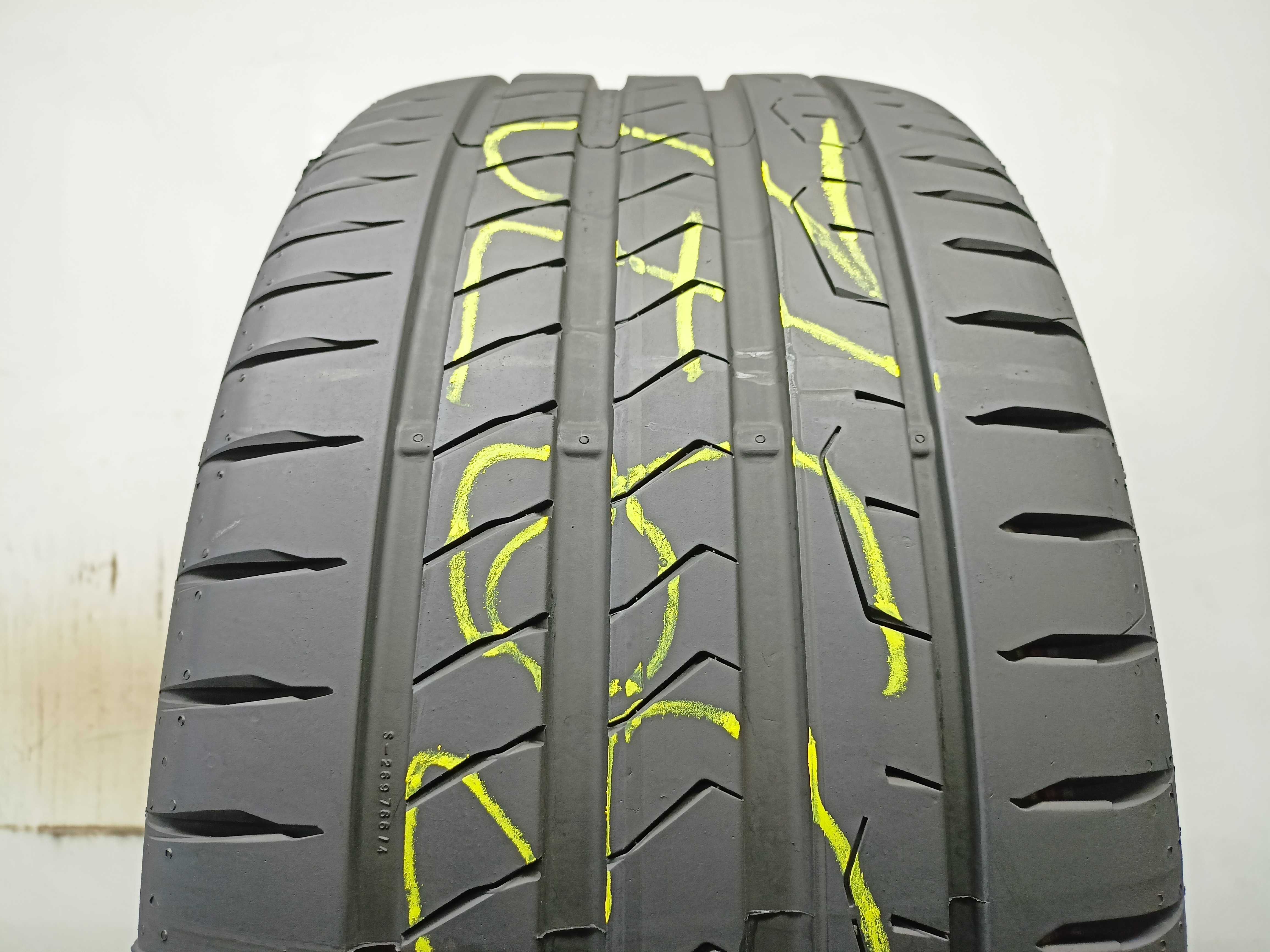 Continental PremiumContact 7 275/45/20 2024rok 110Y 7,3mm (3972)