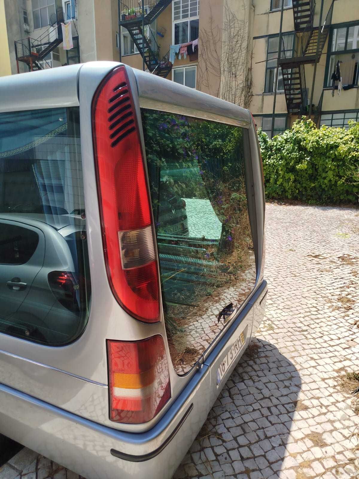 Carrinha funerária - Ford Transit - 2001