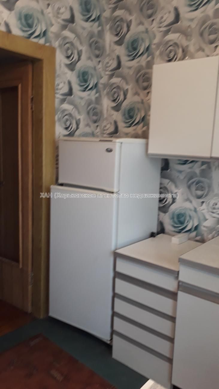 АН Сдам 2 комнатную кв. Центр. м."Научная". 5000грн/мес. Д57