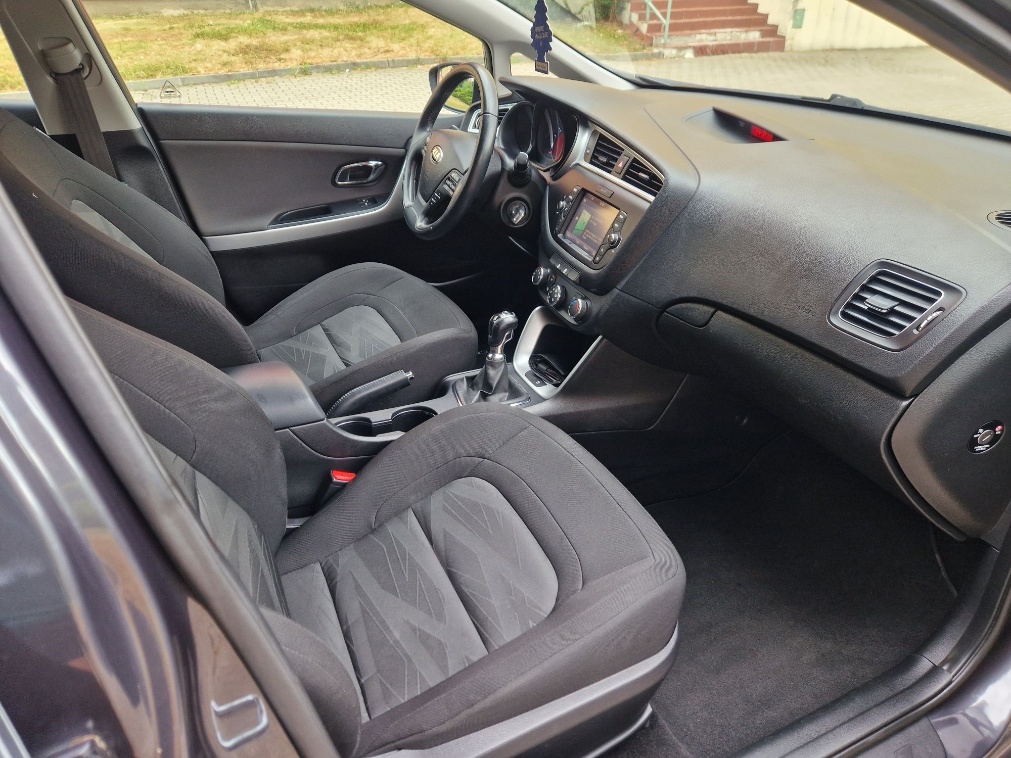 KIA CEED II 1.6 GDI Platinium