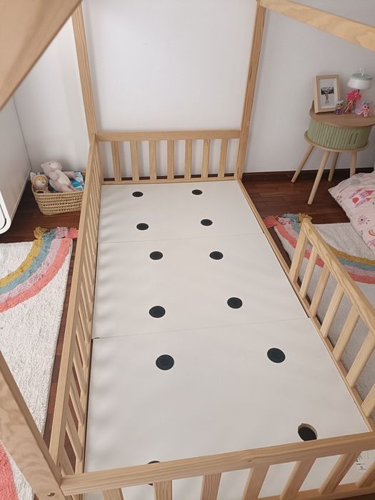 Cama Montessori em bom estado