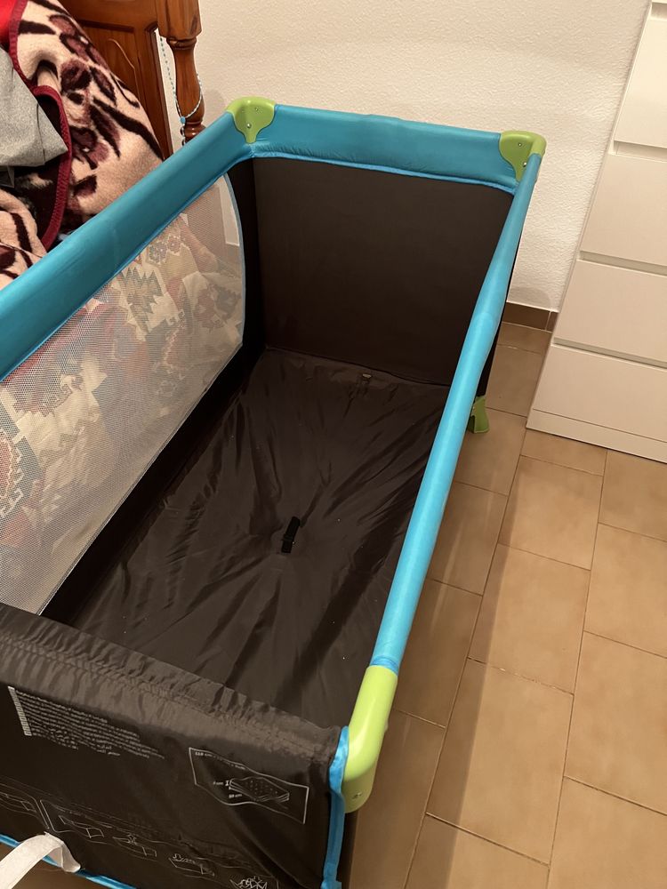 Cama de viagem para bebés