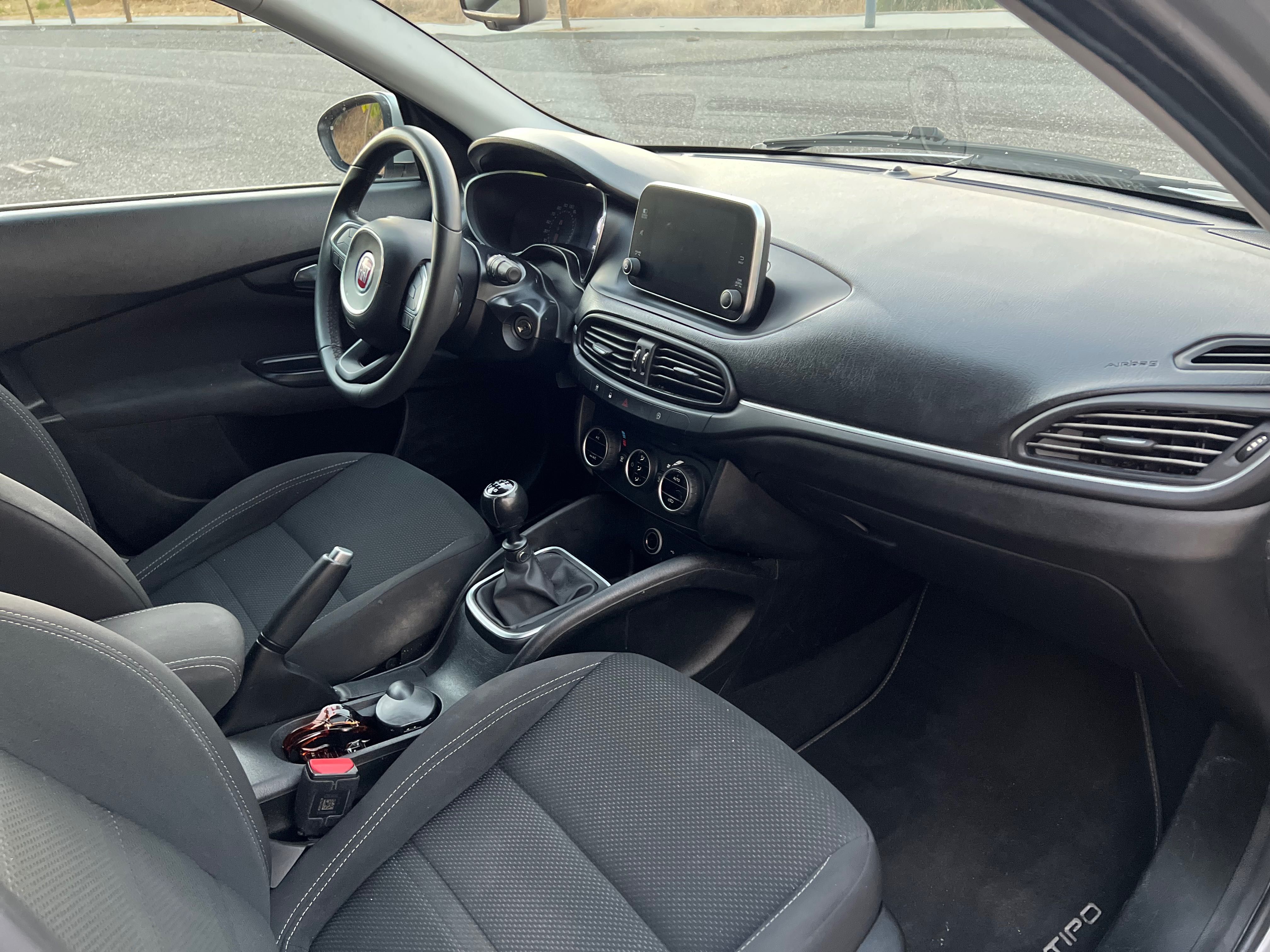 Fiat Tipo SW 1.6 multijet Lounge