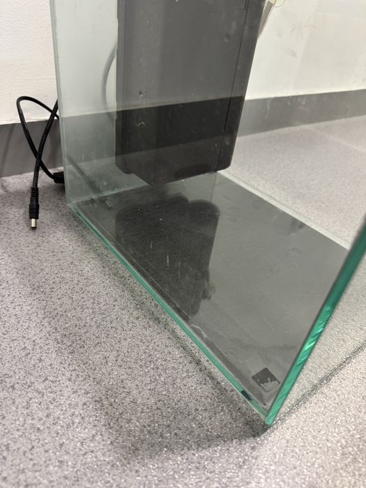 Aquario Cubo c/ bomba