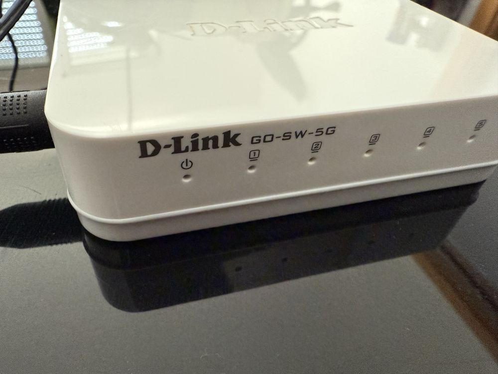 Switch Gigabit 5 portas D-Link Go SW 5G