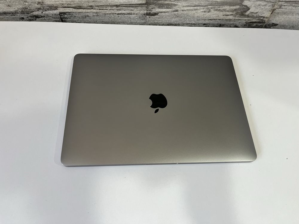 macbook pro 2017 touchbar