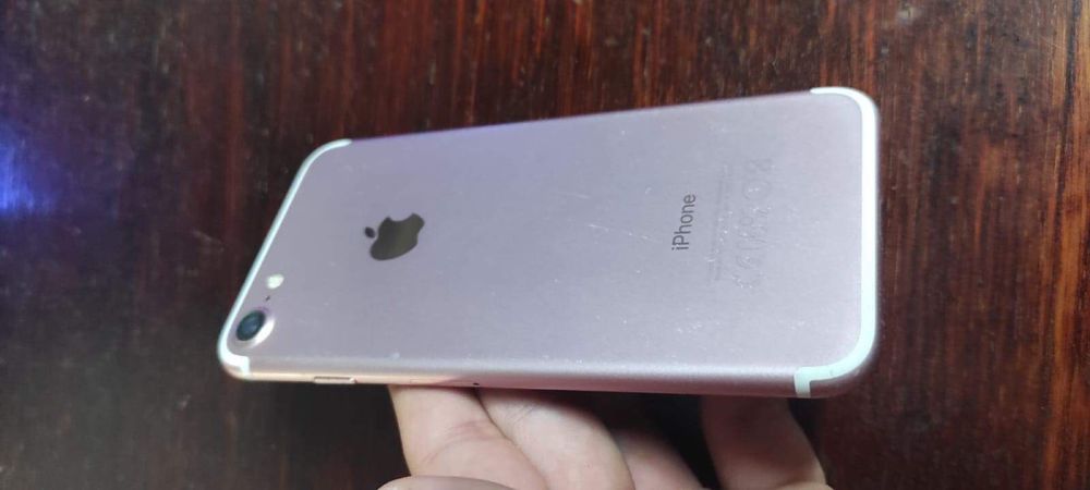 Iphone 7 różowy zloty