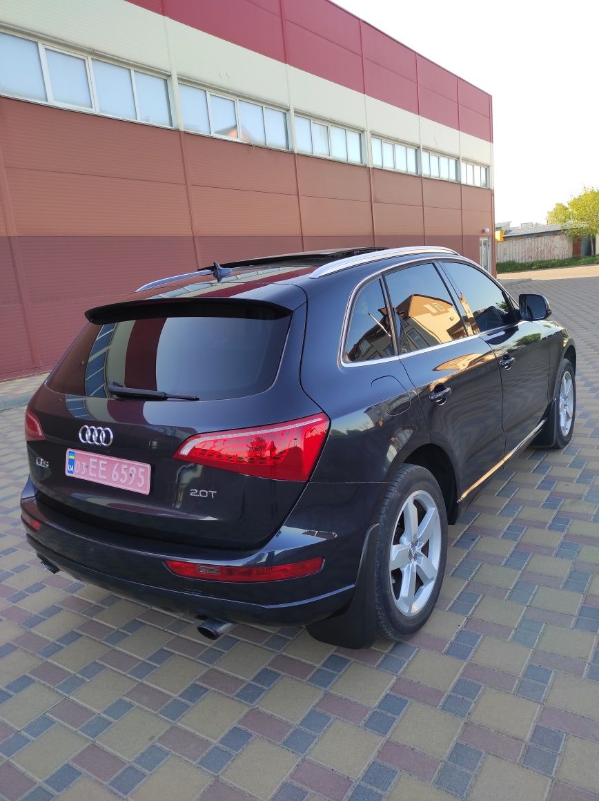 Продам Audi Q5 Premium Plus