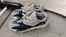 buty Adidas yeezy boost 700 Wave Runner rozmiar 46 2/3