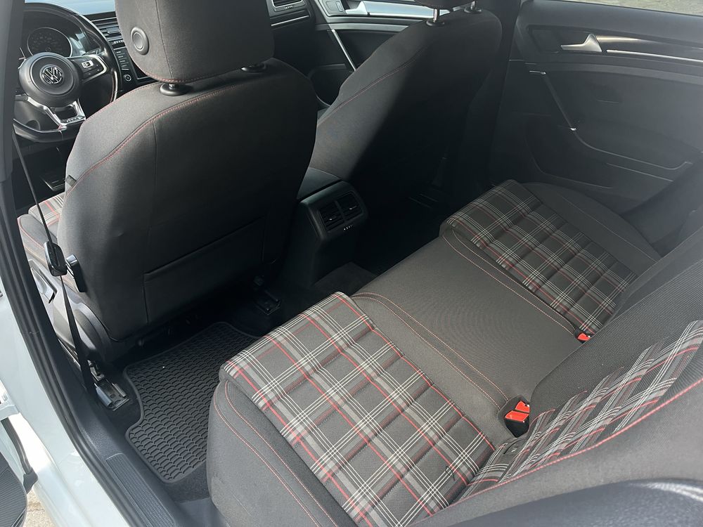 VW Golf GTI 2016 в Лізинг | Кредит