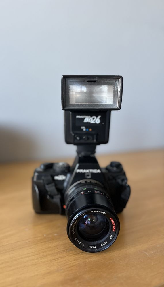 Aparat praktica BX20S
