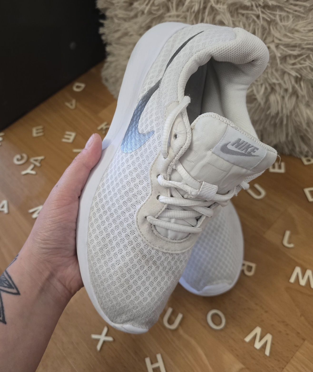 Nike obuwie damskie