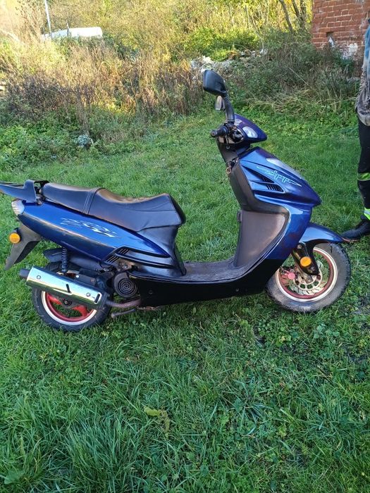 Skuter Zipp 2t w dobrym stanie 50-80cm