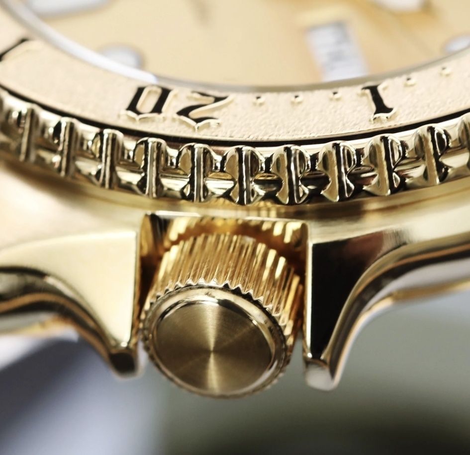 Seiko SRPE74K1 gold