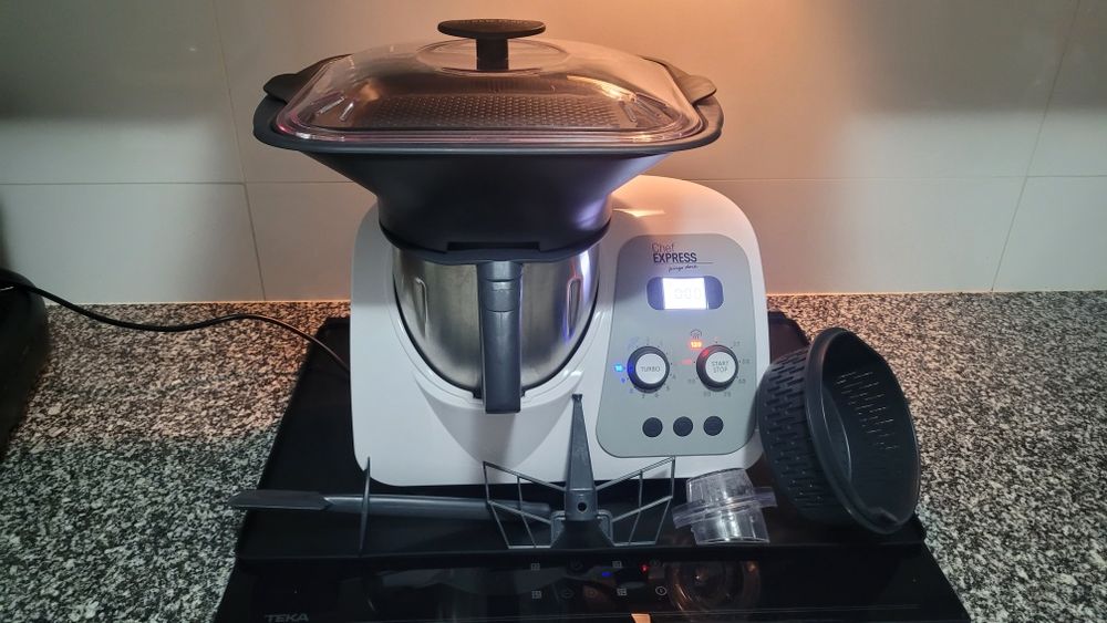 Robô de cozinha chef express (pingo doce)