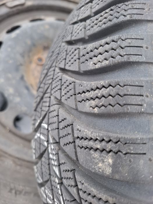 Opony zimowe 205/55 r16