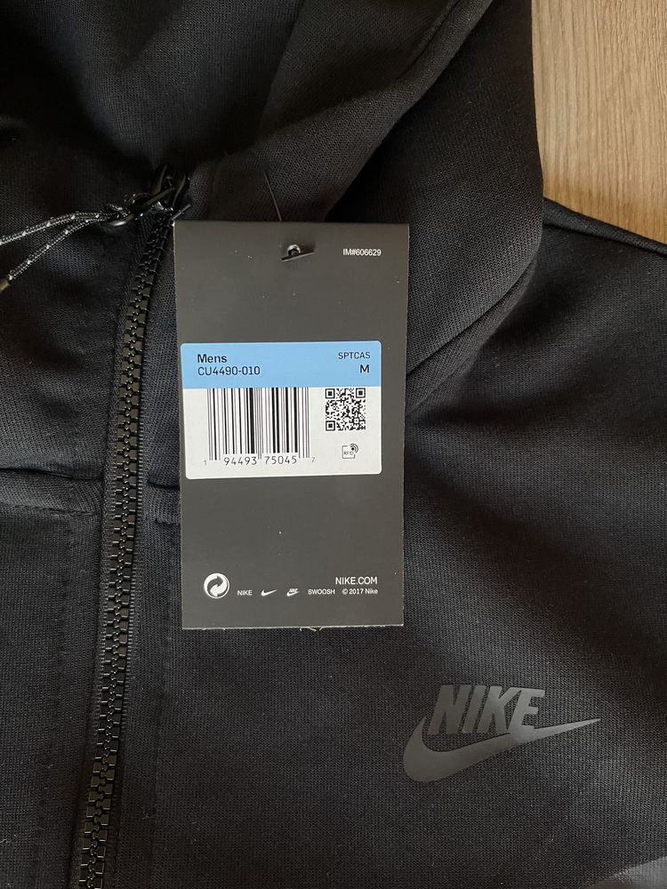 Nike tech preto M