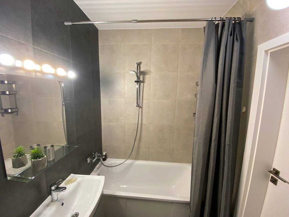 1-к. квартира в новобудові з ремонтом та і/о за вул. Потічна