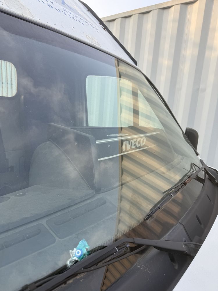 Półka na deske iveco daily 99-06r