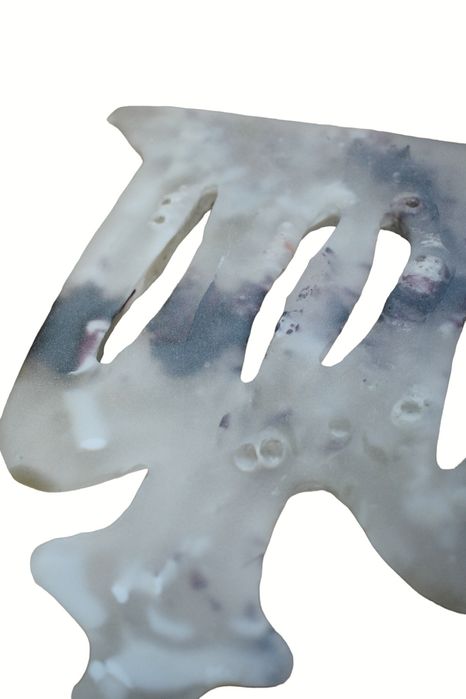 Скляна скульптура