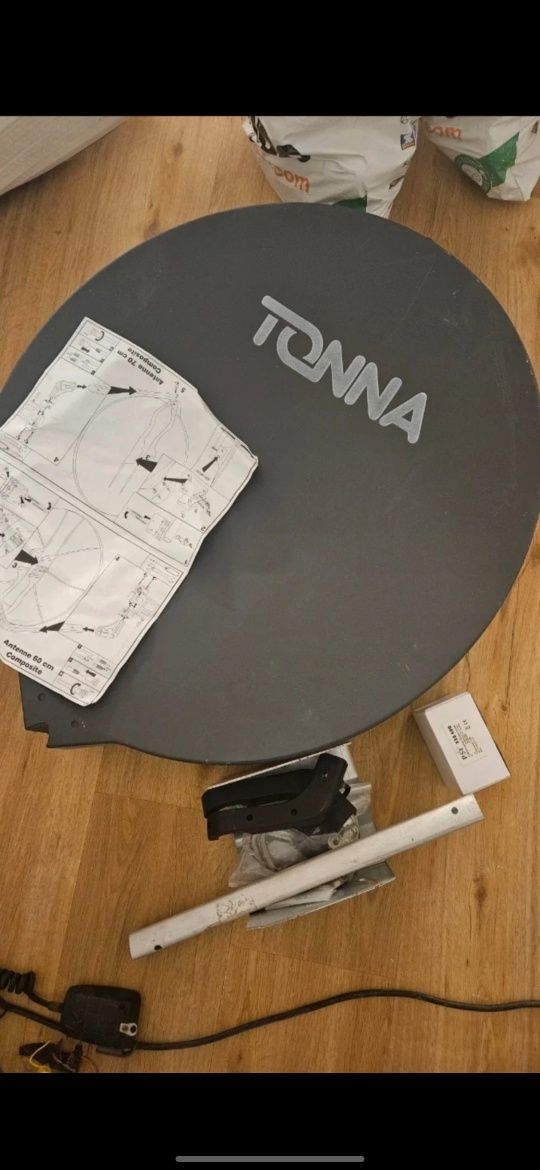Antena parabólica Tonna