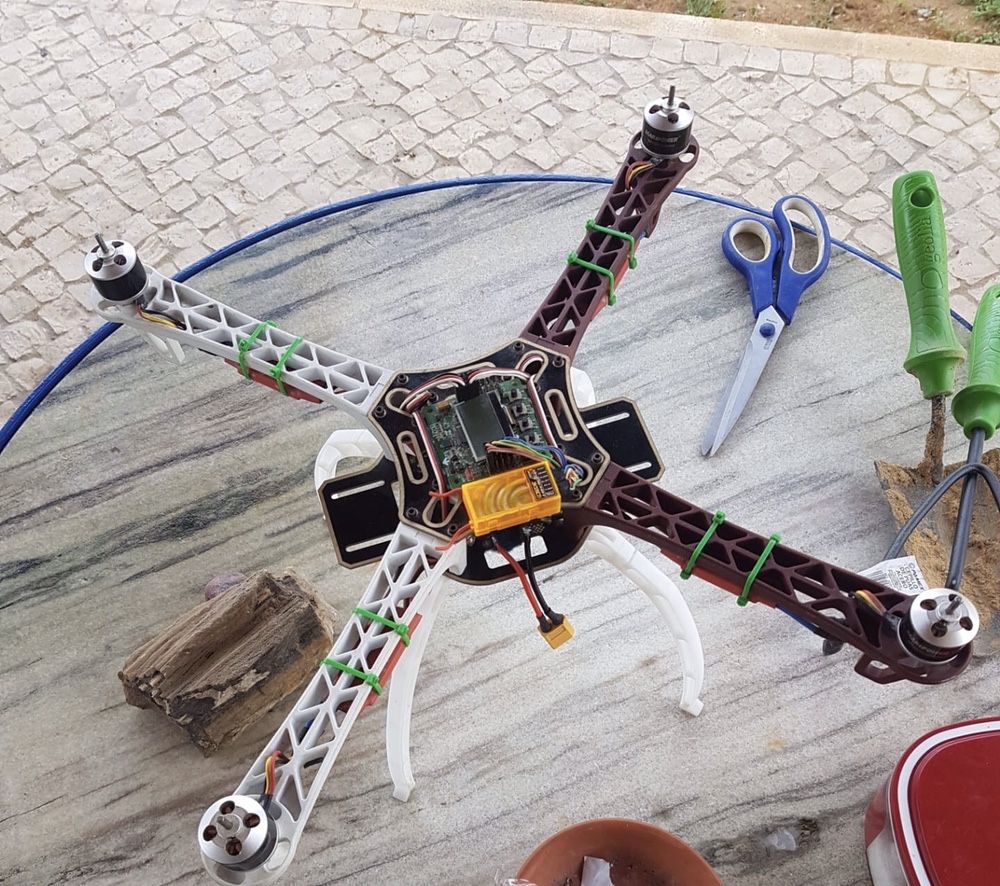 Drones Helicópteros